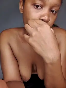 hot-tandy online show from February 18, 7:26 am