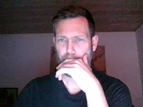 Gotta1 online show from December 6, 8:51 pm