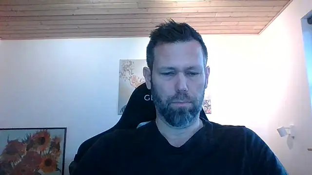 Gotta1 online show from December 7, 10:45 am