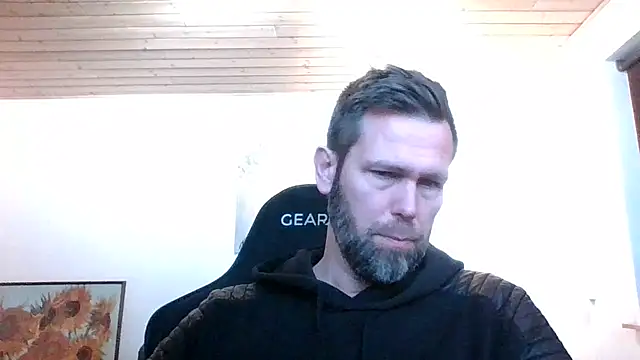 Gotta1 online show from December 21, 8:00 pm