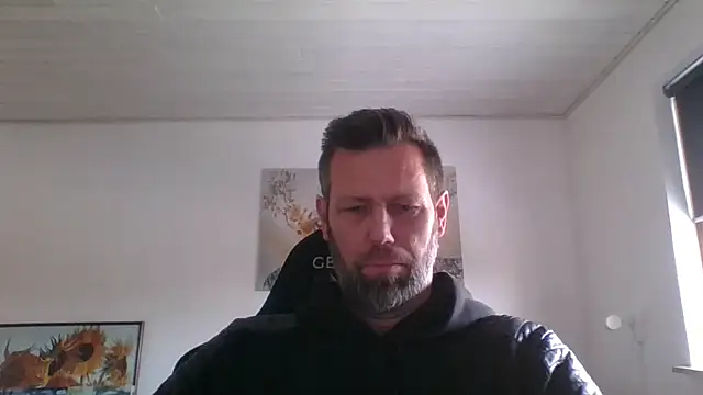 Snapshot of Gotta1 chatting on February 13, 12:12 pm Gotta1 online show from February 13, 12:12 pm