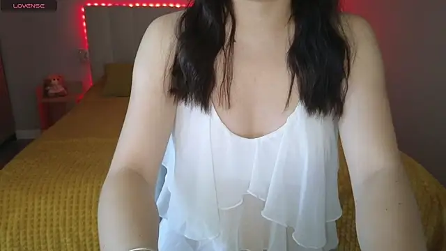 Snapshot of malady_ chatting on July 10, 4:31 pm malady online show from July 10, 4:31 pm