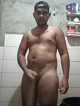 travieso2893 online show from February 19, 3:17 am