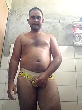 travieso2893 online show from March 3, 6:33 pm