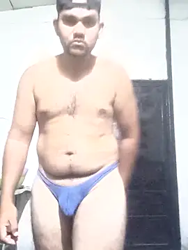 travieso2893 online show from April 1, 3:29 am