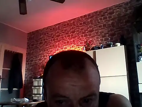 Nikolaiyy online show from May 13, 3:59 am