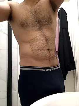 Snapshot of samcumms chatting on February 16, 6:54 pm samcumms online show from February 16, 6:54 pm