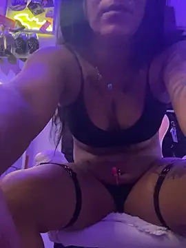 Jaylaloveofficial online show from September 10, 8:36 am