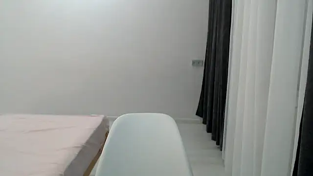 Snapshot of PolinaXXXJones chatting on January 16, 3:46 pm PolinaXXXJones online show from January 16, 3:46 pm