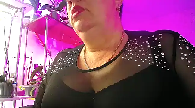 Snapshot of _Sweet_Woman chatting on January 11, 11:23 am  Sweet Woman online show from January 11, 11:23 am
