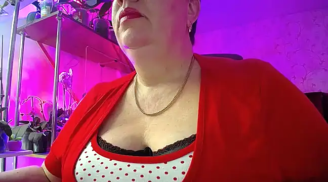 Snapshot of _Sweet_Woman chatting on February 14, 2:12 pm  Sweet Woman online show from February 14, 2:12 pm