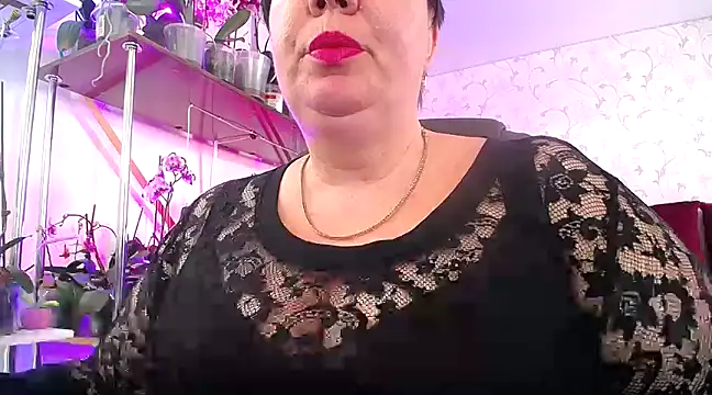 Snapshot of _Sweet_Woman chatting on February 22, 12:19 pm  Sweet Woman online show from February 22, 12:19 pm
