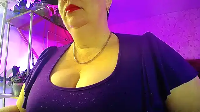  Sweet Woman online show from January 11, 6:40 am