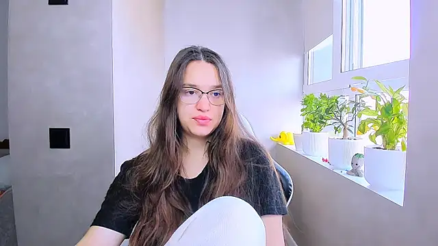 Snapshot of fancy_bunny chatting on May 14, 6:31 am fancy bunny online show from May 14, 6:31 am