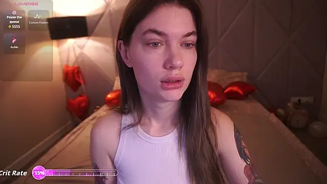 Snapshot of AnacondaOn chatting on February 10, 9:24 am AnacondaOn online show from February 10, 9:24 am