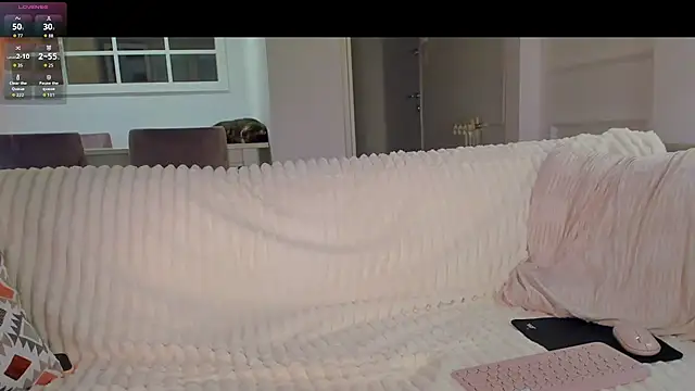 Snapshot of Emmanuelleee chatting on July 16, 2:56 pm Emmanuelleee online show from July 16, 2:56 pm