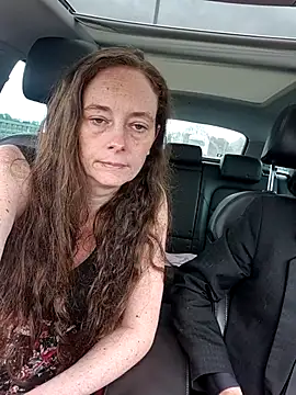 Leyla Lawless online show from April 4, 3:20 pm