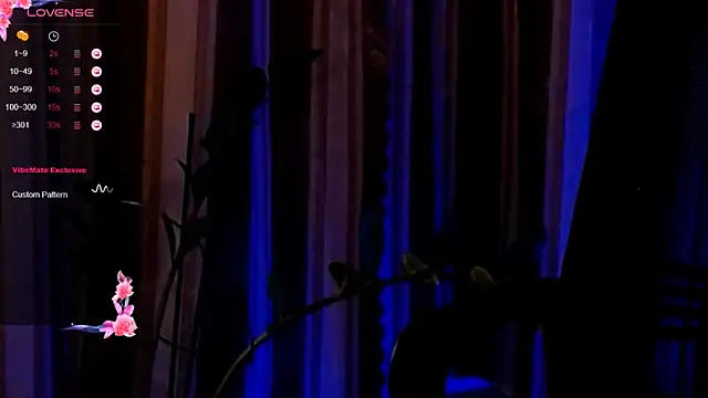 Laura Bess online show from September 14, 9:03 pm