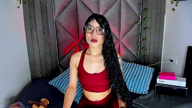 BriaConner  online show from March 26, 2:50 am