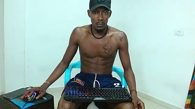 Snapshot of Darick_brown chatting on September 16, 4:57 am Darick brown online show from September 16, 4:57 am