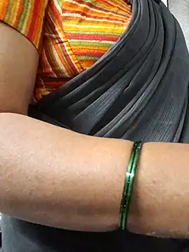 Snapshot of Shikhasexy34 chatting on January 10, 4:47 am Shikhasexy34 online show from January 10, 4:47 am