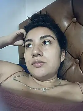 Hellen Alex online show from April 13, 2:33 pm