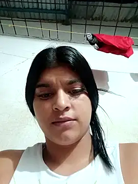 Snapshot of naughty-girl01 chatting on December 22, 10:28 am naughty-girl01 online show from December 22, 10:28 am