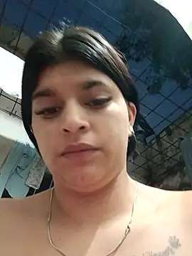 Snapshot of naughty-girl01 chatting on December 24, 10:33 am naughty-girl01 online show from December 24, 10:33 am