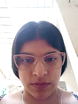 Snapshot of naughty-girl01 chatting on February 24, 1:21 pm naughty-girl01 online show from February 24, 1:21 pm