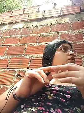 Snapshot of naughty-girl01 chatting on March 13, 5:07 pm naughty-girl01 online show from March 13, 5:07 pm