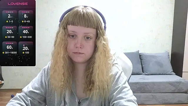 June shy0 online show from May 17, 6:55 am