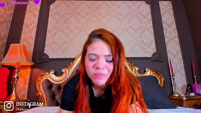 Snapshot of NahomiAcosta chatting on February 24, 6:27 am NahomiAcosta online show from February 24, 6:27 am