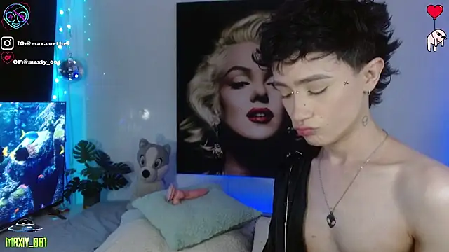 maxiy 001 online show from March 3, 1:50 pm