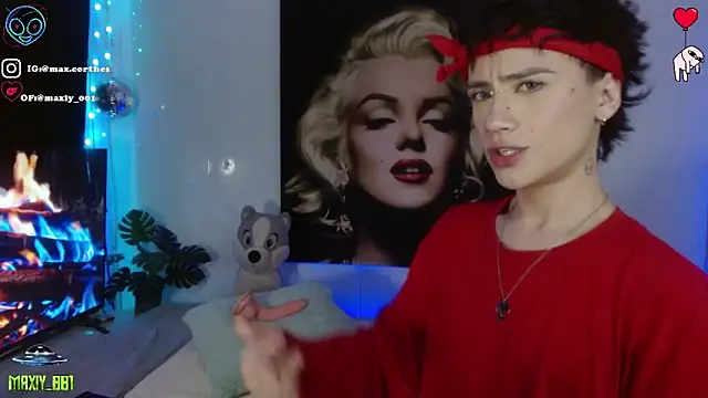 maxiy 001 online show from March 6, 4:42 am