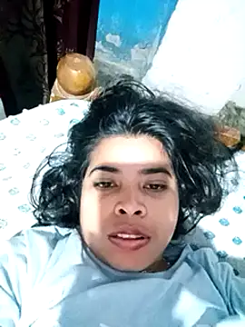 Snapshot of Queen_suman chatting on January 24, 8:34 am Queen suman online show from January 24, 8:34 am