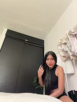 Sweetnaughtygirl  online show from June 13, 6:11 am