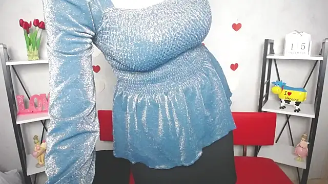 Snapshot of BeatriceFly chatting on December 15, 2:48 pm BeatriceFly online show from December 15, 2:48 pm