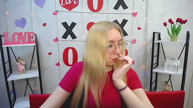 BeatriceFly online show from January 22, 1:21 pm