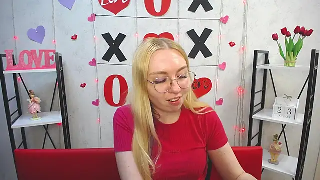 BeatriceFly online show from January 23, 2:50 pm