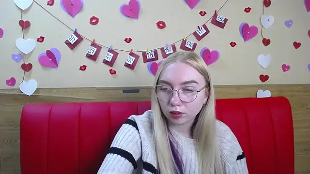 BeatriceFly online show from February 20, 3:19 pm