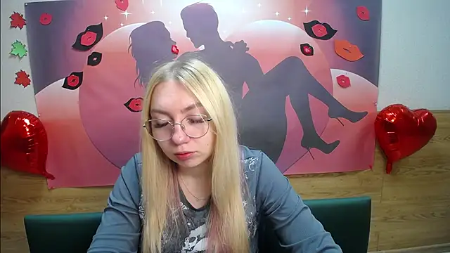 BeatriceFly online show from October 14, 12:06 pm