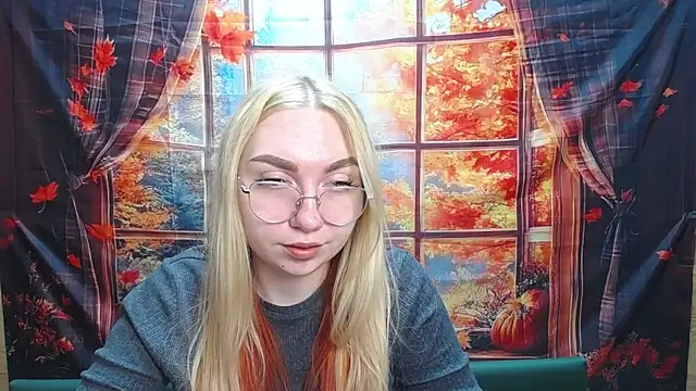 BeatriceFly online show from November 18, 4:11 pm