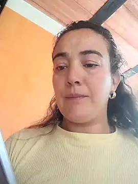 Snapshot of skayhot_ chatting on December 5, 12:44 pm skayhot online show from December 5, 12:44 pm