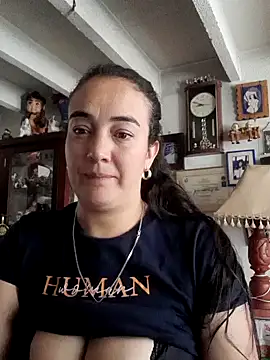 Snapshot of skayhot_ chatting on January 21, 1:54 pm skayhot online show from January 21, 1:54 pm