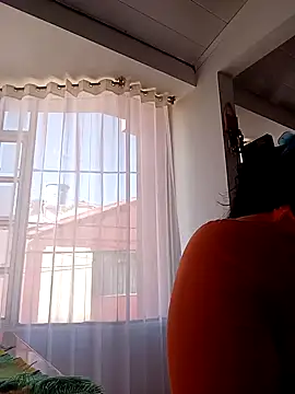 Snapshot of skayhot_ chatting on January 30, 1:31 pm skayhot online show from January 30, 1:31 pm