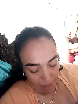Snapshot of skayhot_ chatting on January 31, 4:27 pm skayhot online show from January 31, 4:27 pm