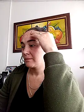 Snapshot of skayhot_ chatting on March 4, 1:49 pm skayhot online show from March 4, 1:49 pm