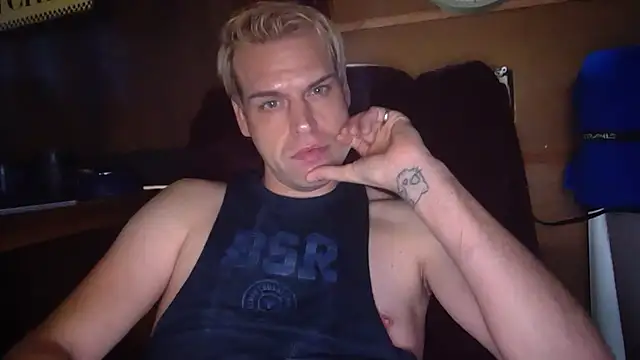 Dreagon79 online show from June 3, 12:52 pm
