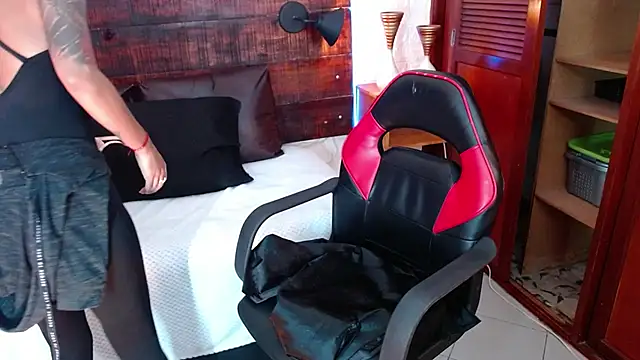 Celeste sanz online show from January 9, 7:29 pm