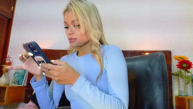 Celeste sanz online show from September 16, 6:42 pm